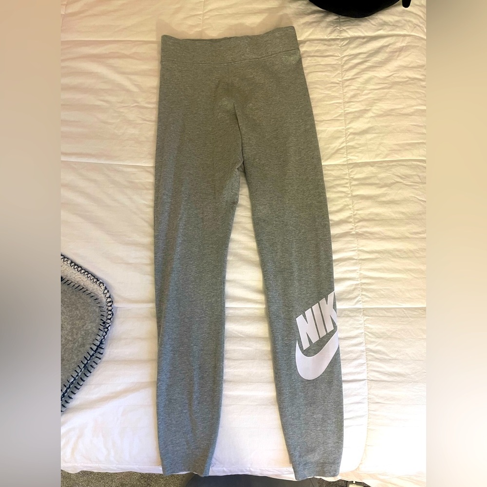 Gray Nike Leggings